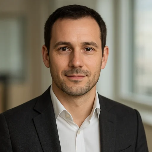 Silvan Bärtschi, Zahlungs- und Compliance-Analyst